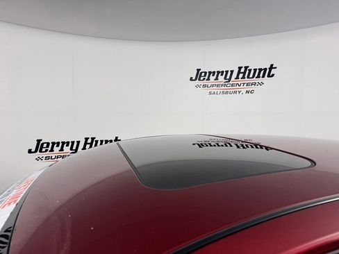 Used 2022 Nissan Altima 2.5 SV w/ SV Premium Package image 12