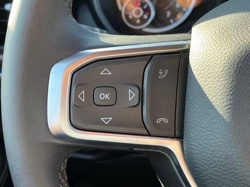 Certified 2025 RAM 2500 Big Horn AWD/4WD image 22