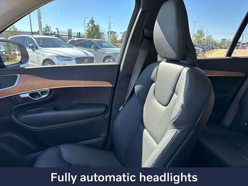 Used 2023 Volvo XC90 B6 Plus image 21