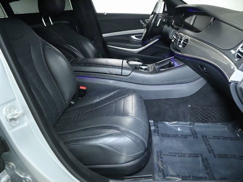 Used 2016 Mercedes-Benz S 550 4MATIC Sedan image 35