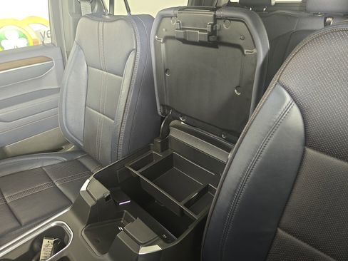 Certified 2025 Chevrolet Silverado 1500 High Country image 28