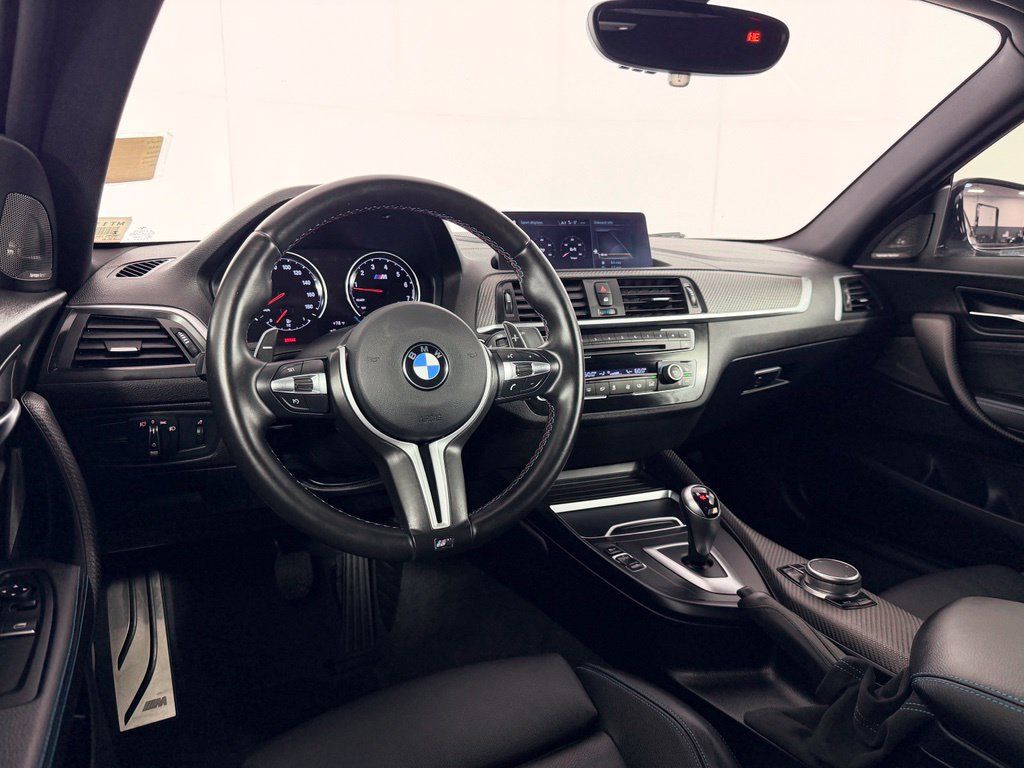Used 2018 BMW M2 RWD image 13