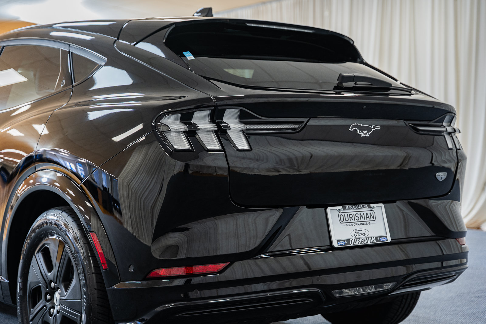 Used 2023 Ford Mustang Mach-E California Route 1 AWD/4WD image 5