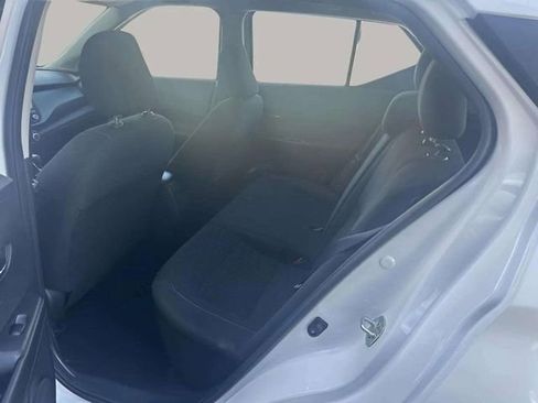 Used 2023 Nissan Kicks SV image 16