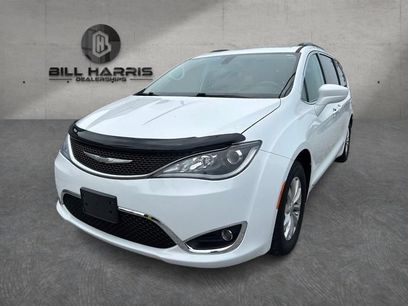 Used 2017 Chrysler Pacifica Touring-L