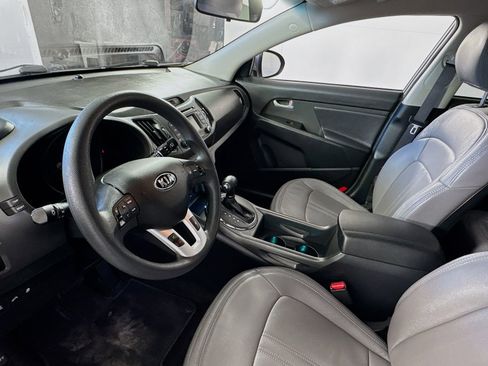 Used 2013 Kia Sportage LX w/ Convenience Pkg image 8