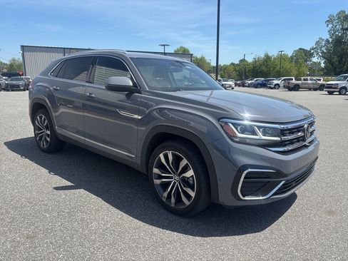 Used 2023 Volkswagen Atlas Cross Sport SEL Premium R-Line image 9