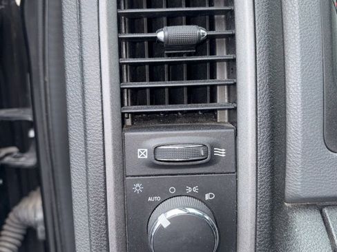 Used 2017 RAM 1500 Tradesman w/ Power & Remote Entry Group AWD/4WD image 15