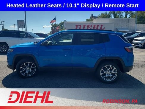 Used 2024 Jeep Compass Latitude AWD/4WD image 9