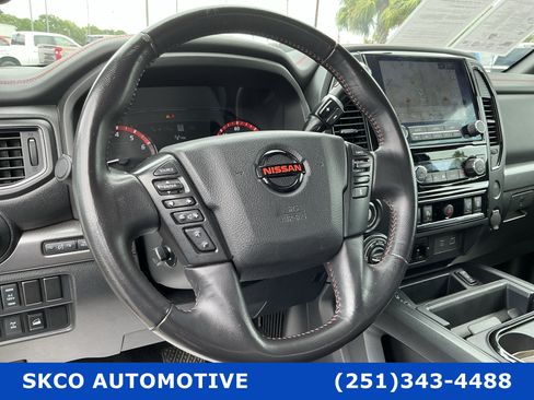 Used 2020 Nissan Titan PRO-4X w/ Pro-4x Convenience Package AWD/4WD image 20