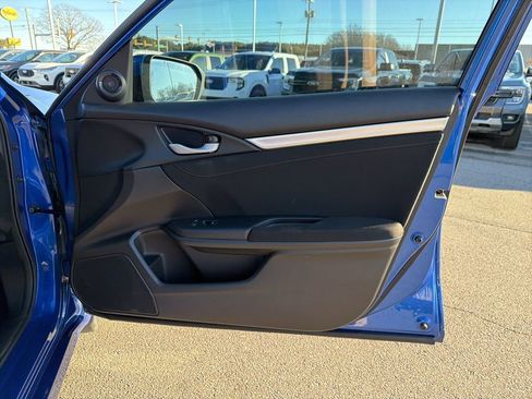 Used 2021 Honda Civic EX image 22