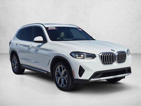 Certified 2024 BMW X3 xDrive30i w/ Premium Package AWD/4WD image 3
