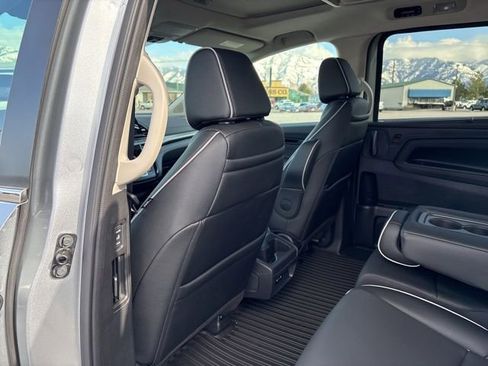 New 2026 Honda Odyssey Touring image 21