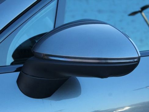 Certified 2023 Porsche Cayenne Coupe image 14