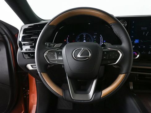Used 2024 Lexus RX 350 w/ Technology Package AWD/4WD image 2