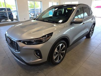 Used 2023 Ford Escape Platinum w/ Premium Technology Package