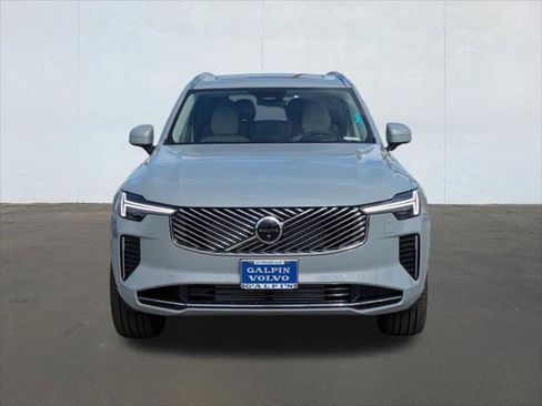 New 2026 Volvo XC90 T8 Ultra w/ Protection Package Premier AWD/4WD image 15
