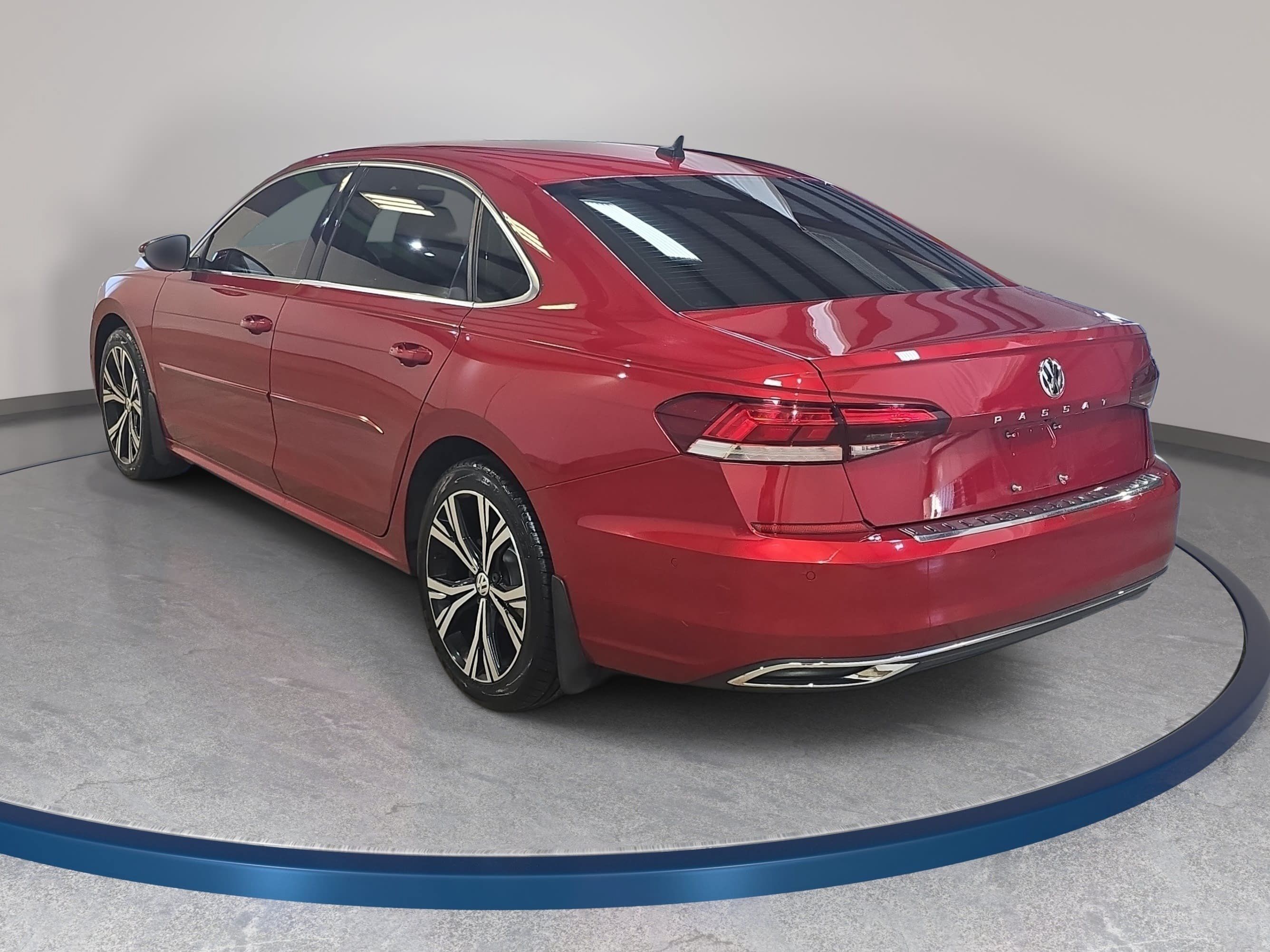 Used 2020 Volkswagen Passat 2.0T SEL FWD image 8