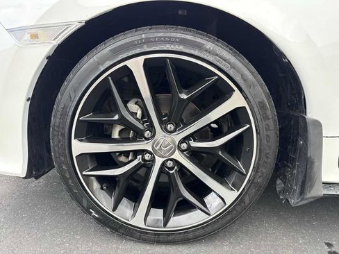 Used 2021 Honda Civic Sport image 9