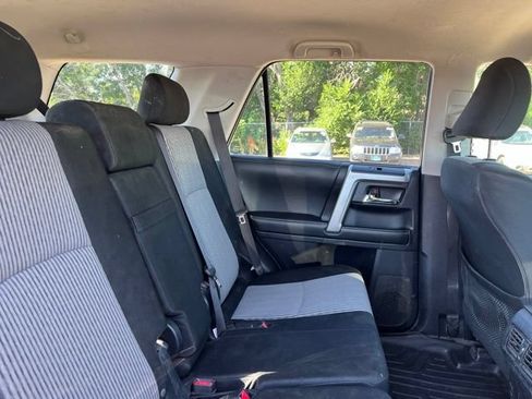 Used 2014 Toyota 4Runner SR5 AWD/4WD image 25
