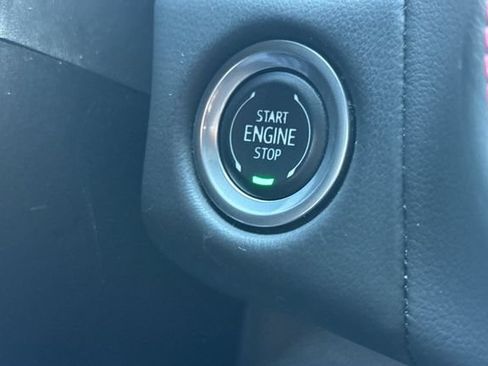 Used 2024 Chevrolet Suburban RST RWD image 26