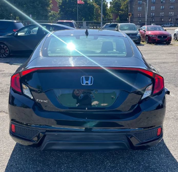 Used 2020 Honda Civic EX image 4