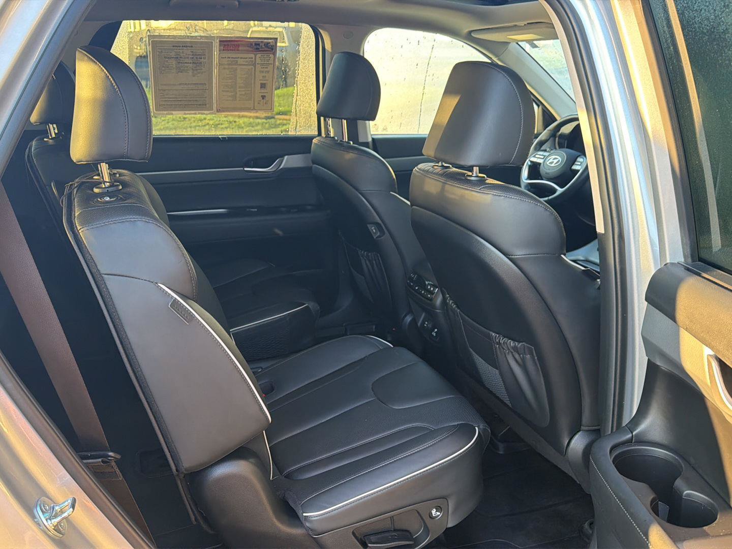 Used 2025 Hyundai Palisade SEL AWD/4WD image 13