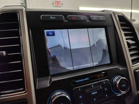 Used 2021 Ford F350 Lariat w/ Lariat Ultimate Package image 19