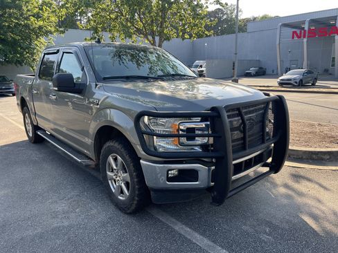 Used 2019 Ford F150 XLT w/ Equipment Group 302A Luxury image 2