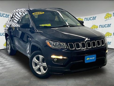 Used 2021 Jeep Compass Latitude w/ Convenience Group image 1