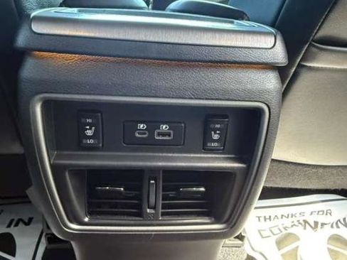Used 2023 Nissan Murano SL FWD image 10