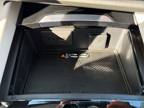 New 2026 Buick Envision Avenir image 19