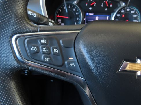 Used 2021 Chevrolet Equinox LT AWD/4WD image 18