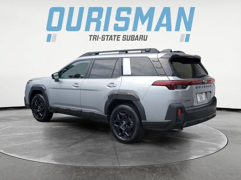 Certified 2026 Subaru Outback Limited AWD/4WD image 4