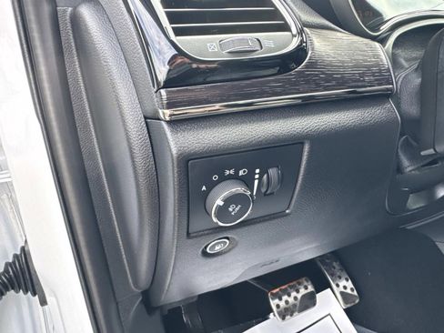 Used 2021 Jeep Grand Cherokee High Altitude image 33