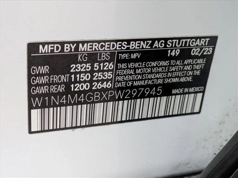 Used 2023 Mercedes-Benz GLB 250 image 16