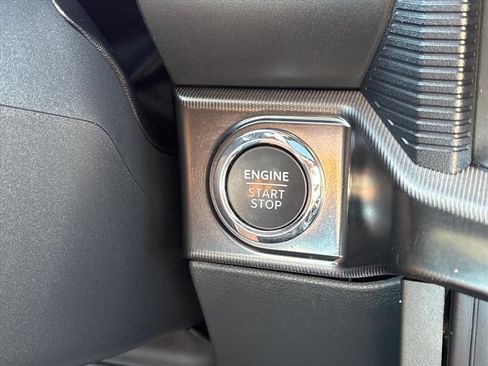 Used 2024 Ford F150 Lariat w/ Equipment Group 502A High AWD/4WD image 38