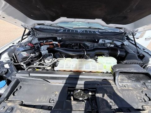 Used 2024 Ford F150 Lariat AWD/4WD image 19