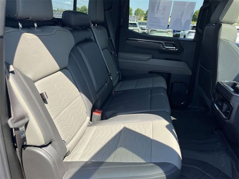 Certified 2023 Chevrolet Silverado 1500 ZR2 w/ Technology Package image 28