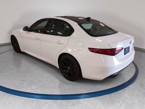 Used 2023 Alfa Romeo Giulia Ti w/ Active Assist Plus Package RWD image 7
