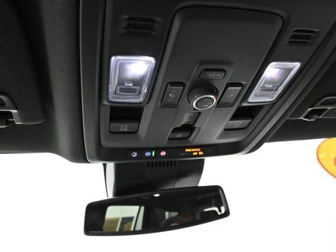 Used 2025 Chevrolet Tahoe Z71 w/ Z71 Off-Road Package image 30