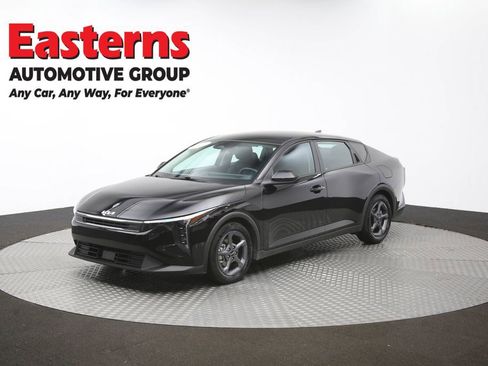 Used 2025 Kia K4 FWD image 54