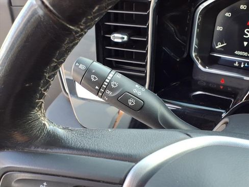 Used 2022 GMC Sierra 1500 SLE w/ Enhanced Capability Package image 16