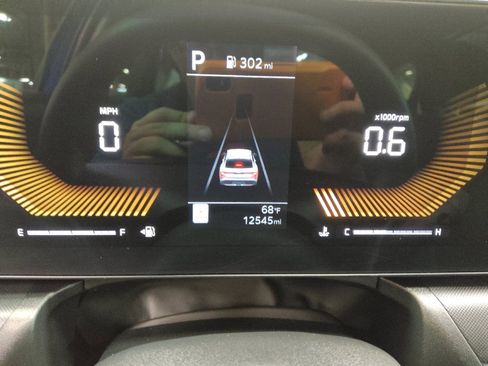 Used 2025 Kia K4 LXS image 23