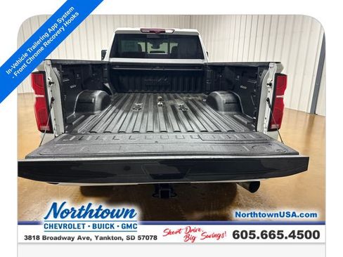 Used 2024 Chevrolet Silverado 3500 High Country w/ High Country Premium Package AWD/4WD image 28