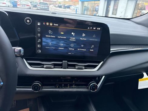 New 2026 Chevrolet Equinox LT image 25