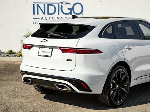New 2026 Jaguar F-PACE R-Dynamic S image 7