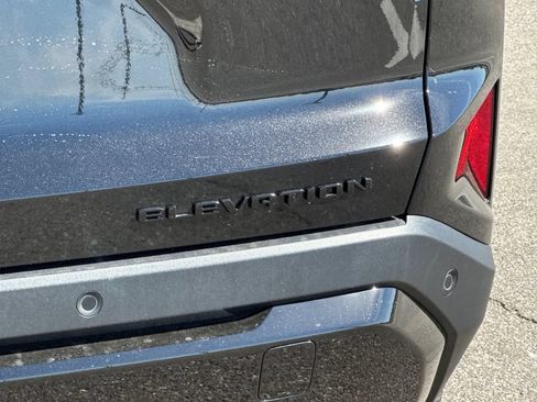 New 2027 GMC Terrain Elevation w/ Black Edition FWD image 25