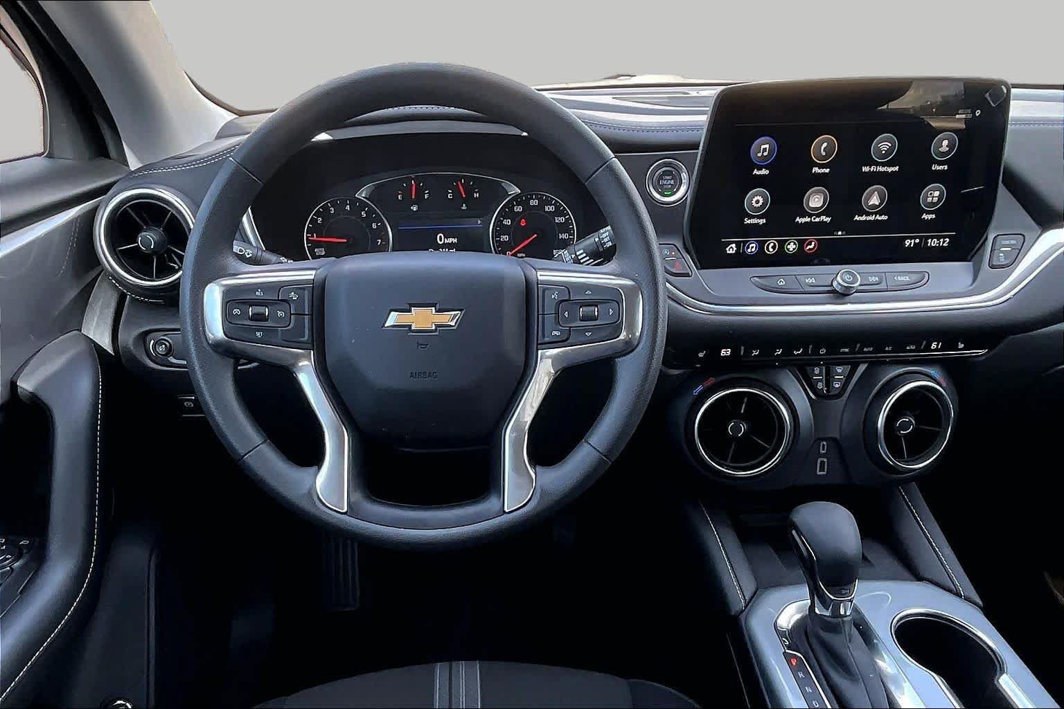 Used 2025 Chevrolet Blazer LT w/ Convenience Package FWD image 6