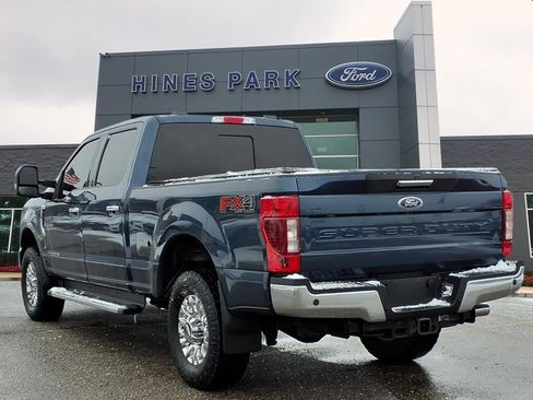 Used 2020 Ford F250 XLT w/ XLT Premium Package image 5